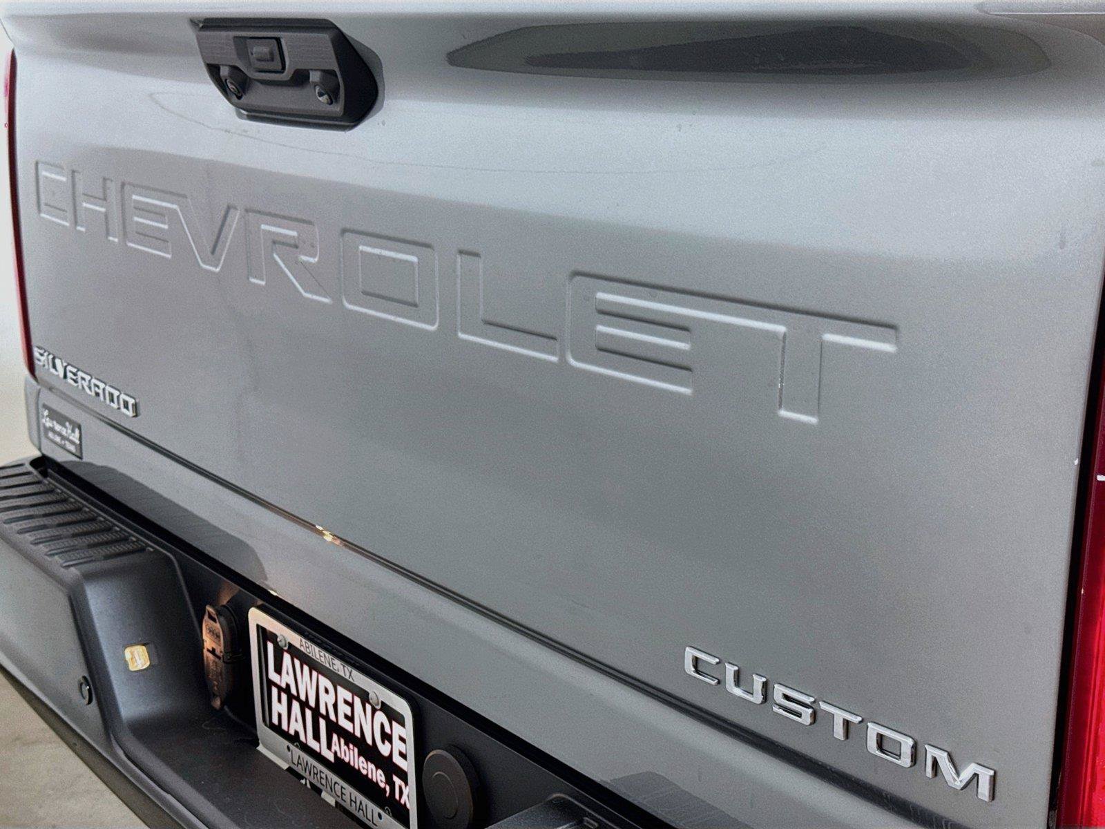New 2026 Chevrolet Silverado 2500 Custom w/ Custom Value Package AWD/4WD image 18