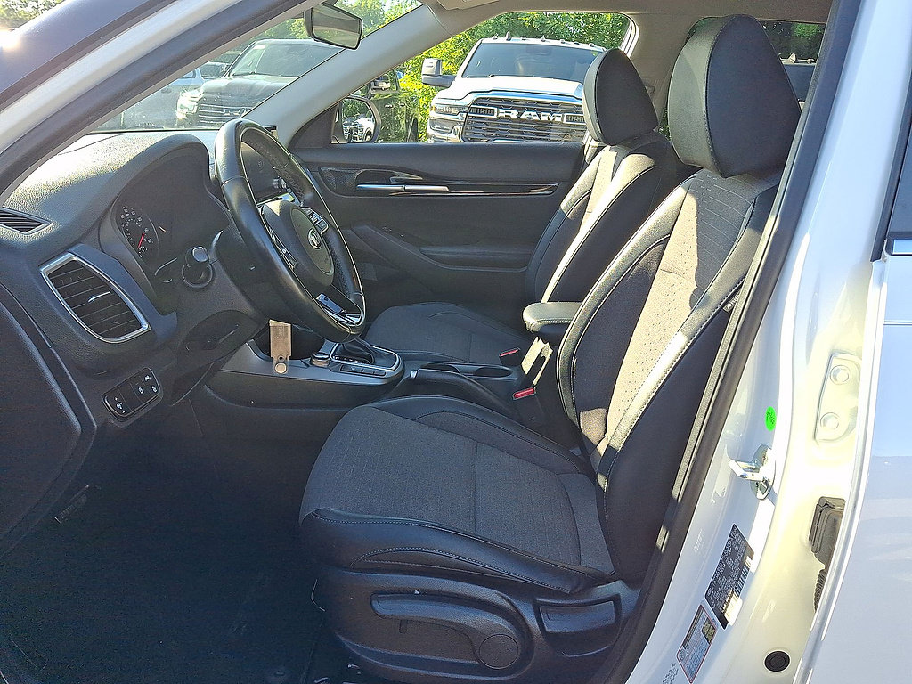 Used 2021 Kia Seltos S AWD/4WD image 17