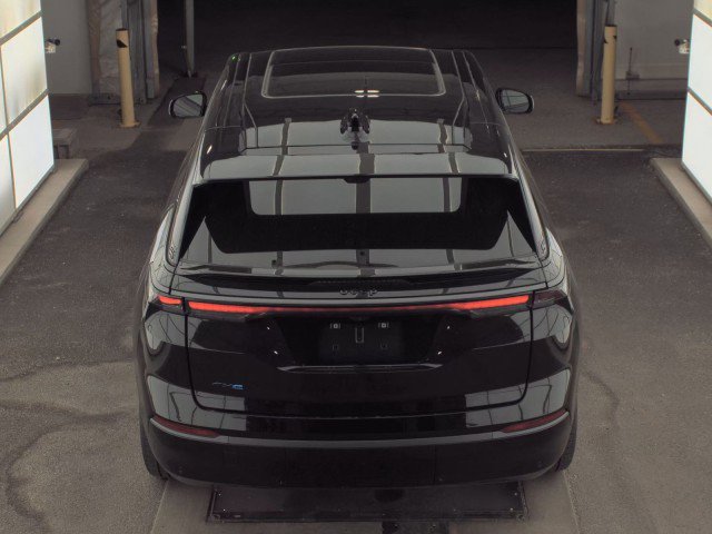 Used 2024 Jeep Wagoneer Launch Edition image 6