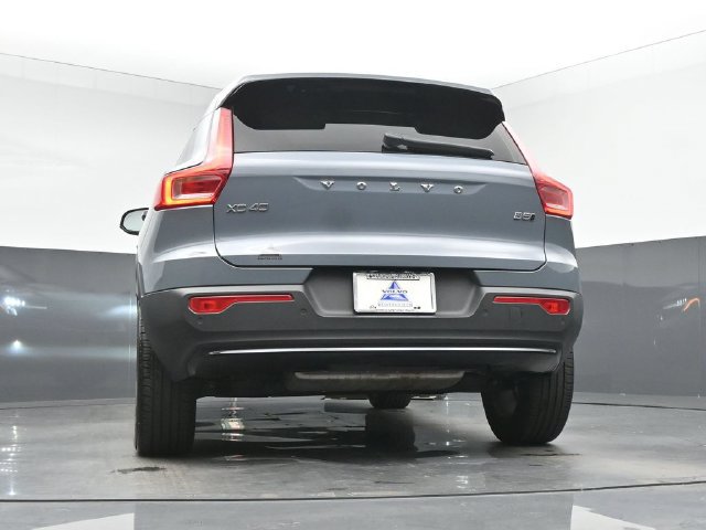 Used 2023 Volvo XC40 B5 Plus w/ Protection Package Premier AWD/4WD image 40