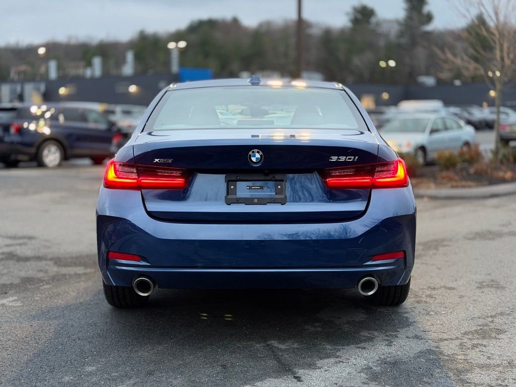 Certified 2024 BMW 330i xDrive Sedan w/ Premium Package image 5