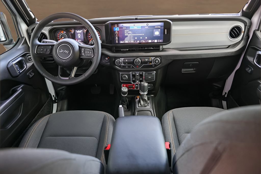 Used 2025 Jeep Wrangler Unlimited Sport AWD/4WD image 23