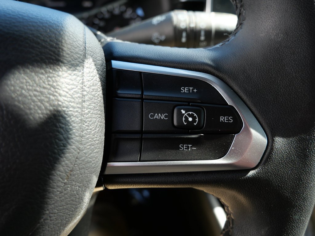 Used 2024 Jeep Compass Latitude AWD/4WD image 22