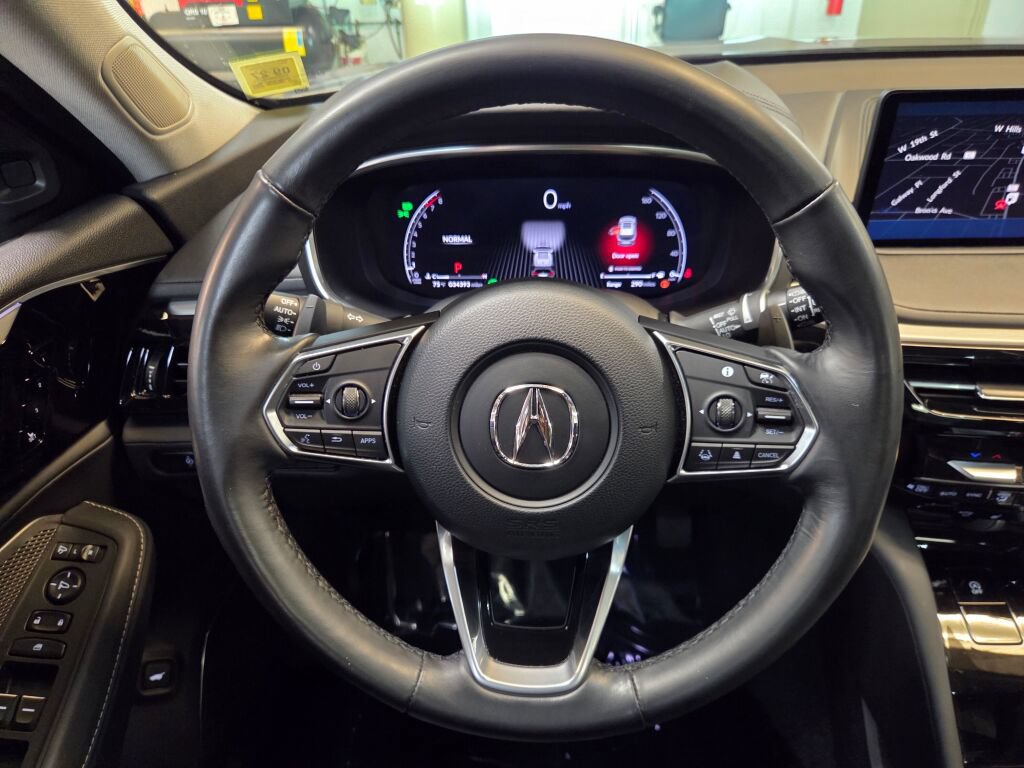 Certified 2023 Acura MDX w/ Technology Package AWD/4WD image 17