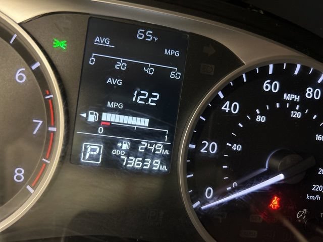 Used 2021 Nissan Versa S FWD image 24