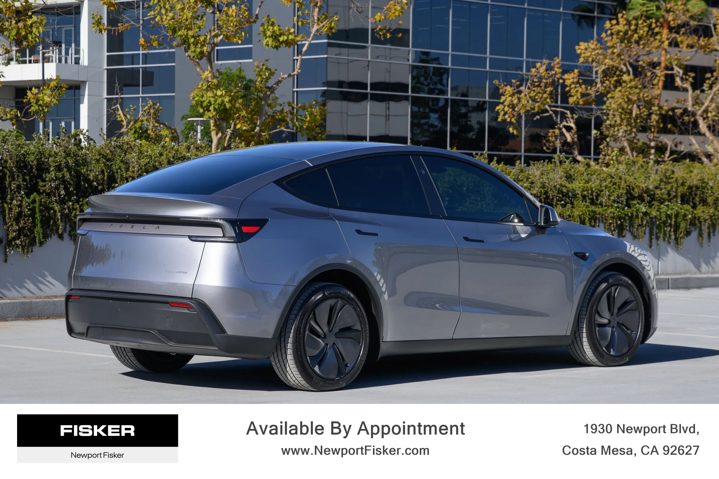 Used 2026 Tesla Model Y AWD image 8