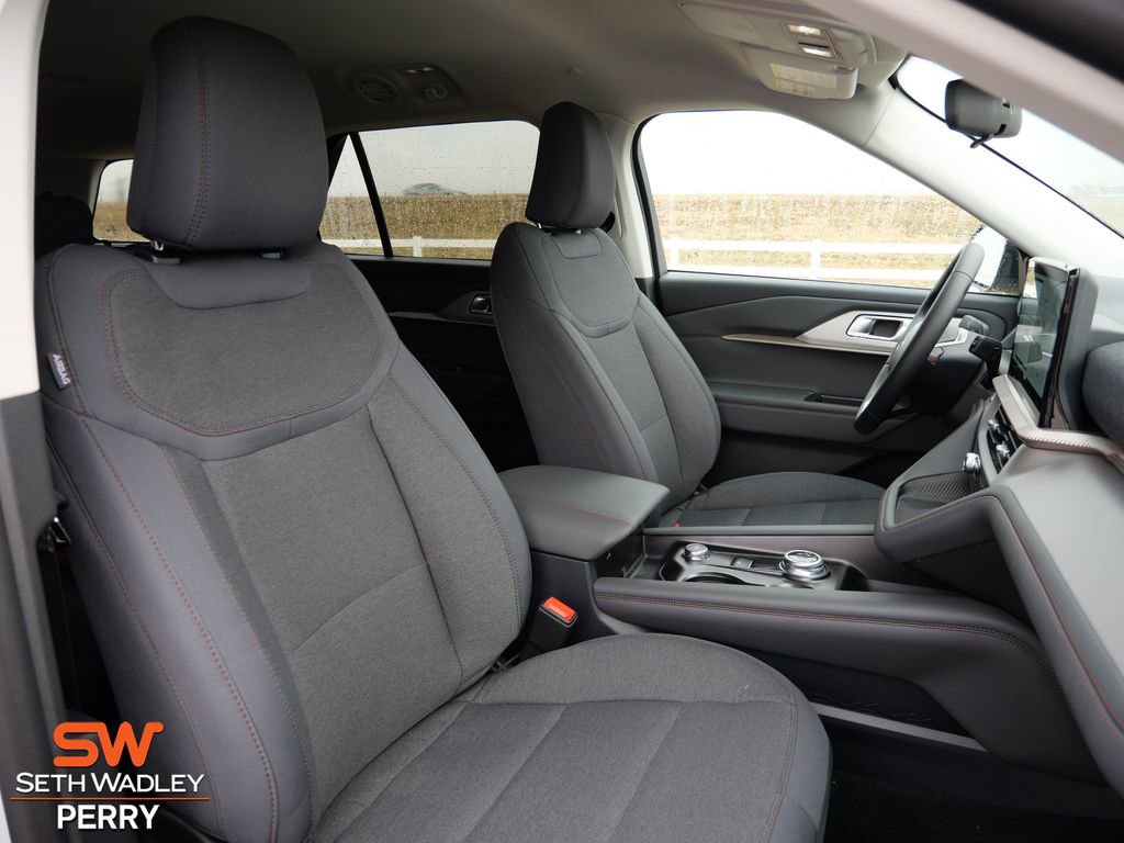 New 2026 Ford Explorer Active image 18