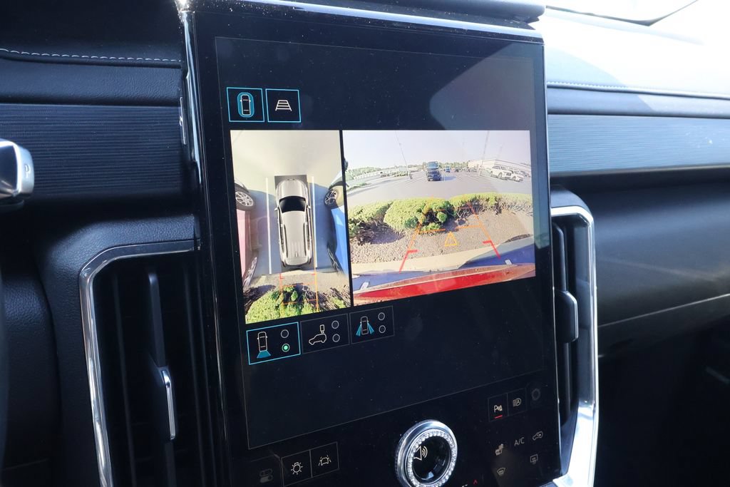 Used 2024 GMC Acadia Elevation FWD image 22