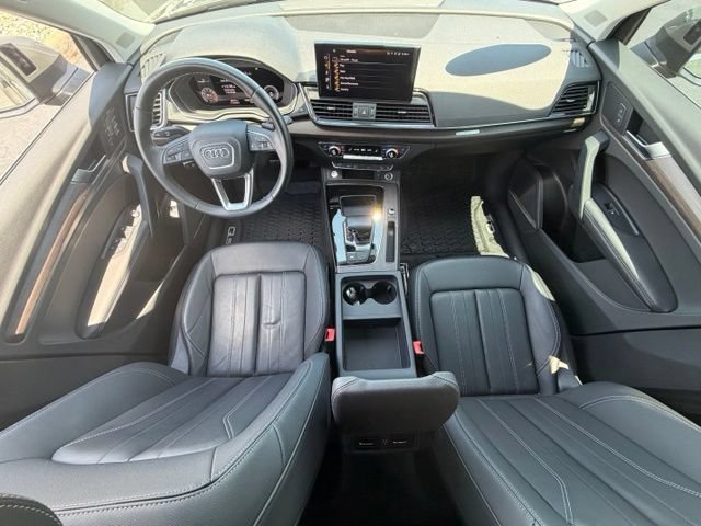 Used 2023 Audi Q5 2.0T Premium Plus w/ Premium Plus Package AWD/4WD image 25