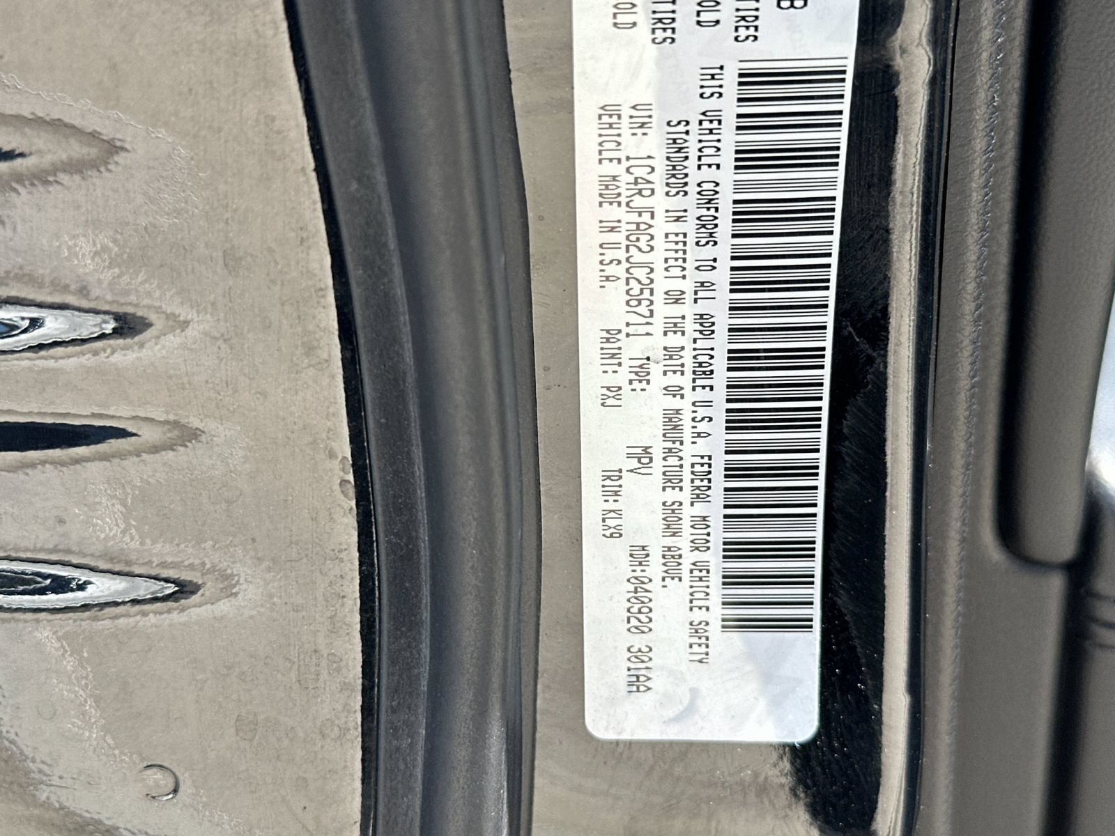 Used 2018 Jeep Grand Cherokee Altitude AWD/4WD image 33