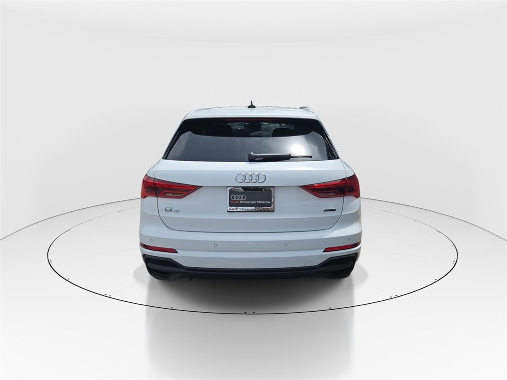 New 2025 Audi Q3 2.0T Premium image 6