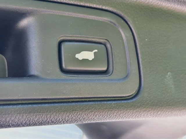 Used 2019 Honda Pilot Touring image 13