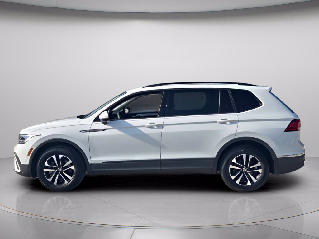 Certified 2023 Volkswagen Tiguan S FWD image 3
