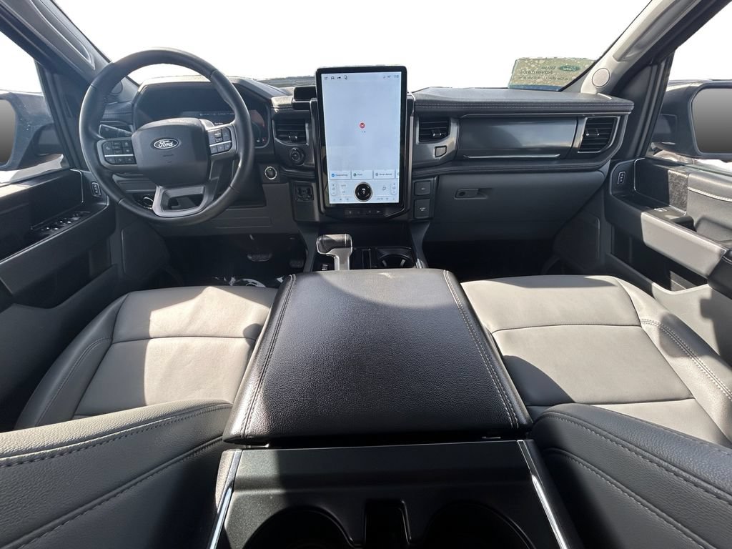 Used 2025 Ford F150 Lightning Flash AWD/4WD image 14