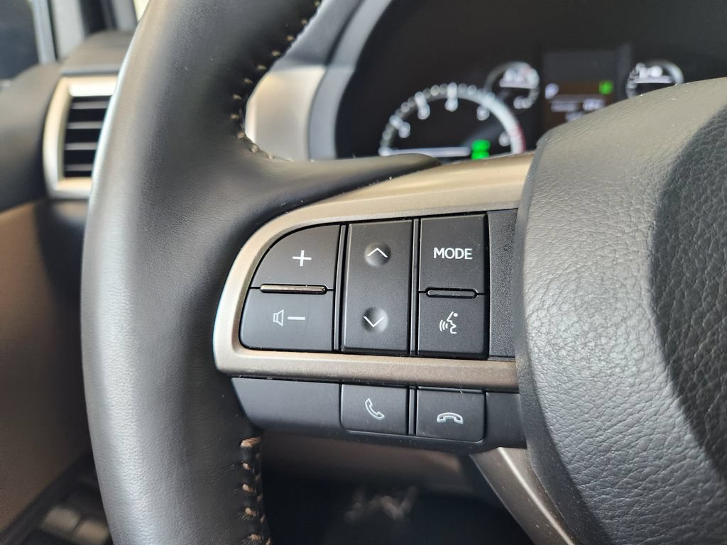 Used 2021 Lexus GX 460 Premium w/ Premium Package AWD/4WD image 28