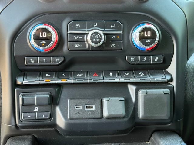 Used 2020 GMC Sierra 1500 AT4 w/ AT4 Premium Package AWD/4WD image 22