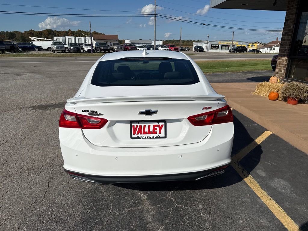 Used 2024 Chevrolet Malibu RS w/ LPO, Floor Liner Package image 7