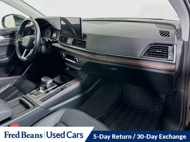 Used 2021 Audi Q5 2.0T Premium w/ Convenience Package image 31