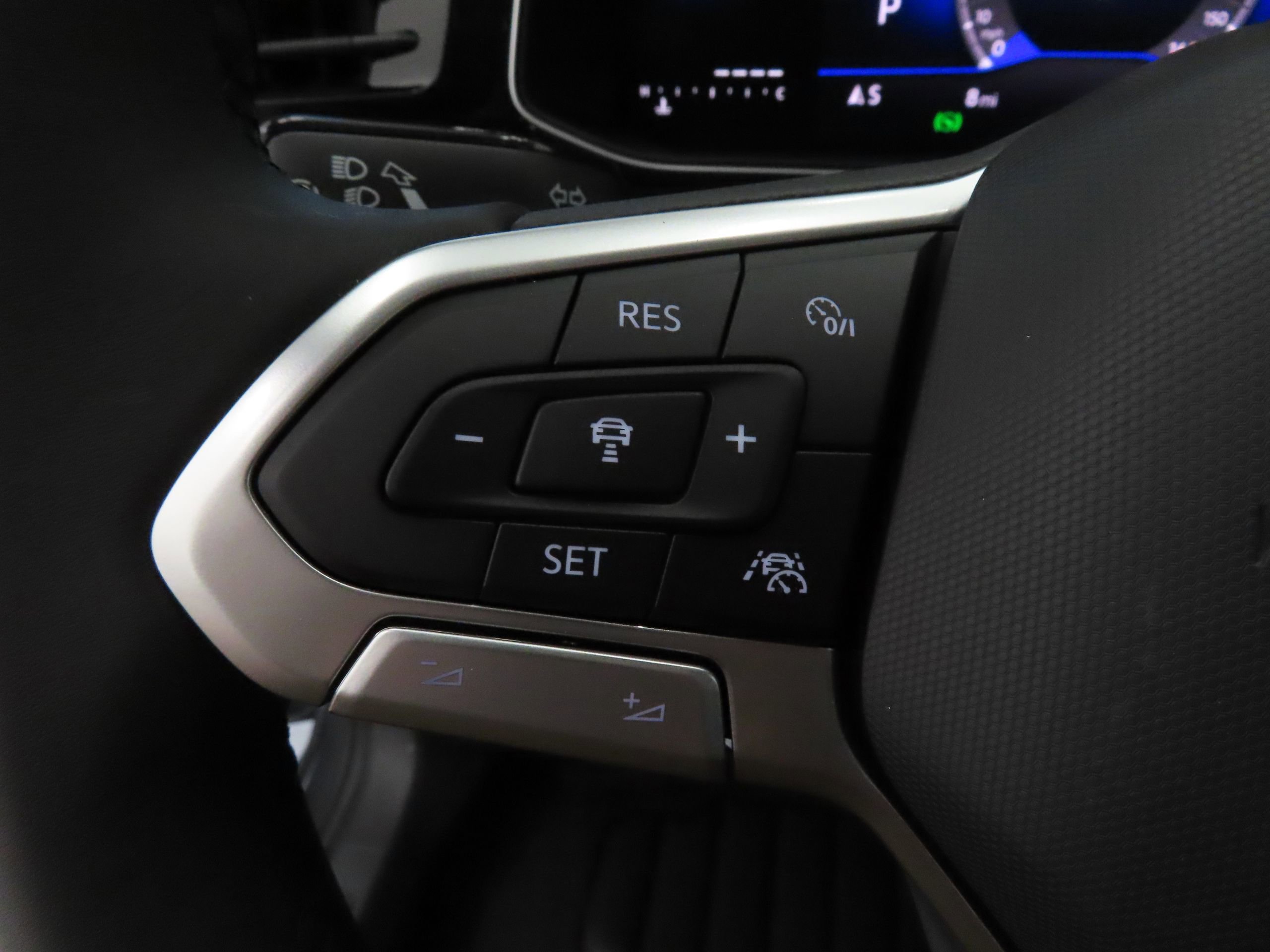New 2026 Volkswagen Jetta Sport FWD image 12