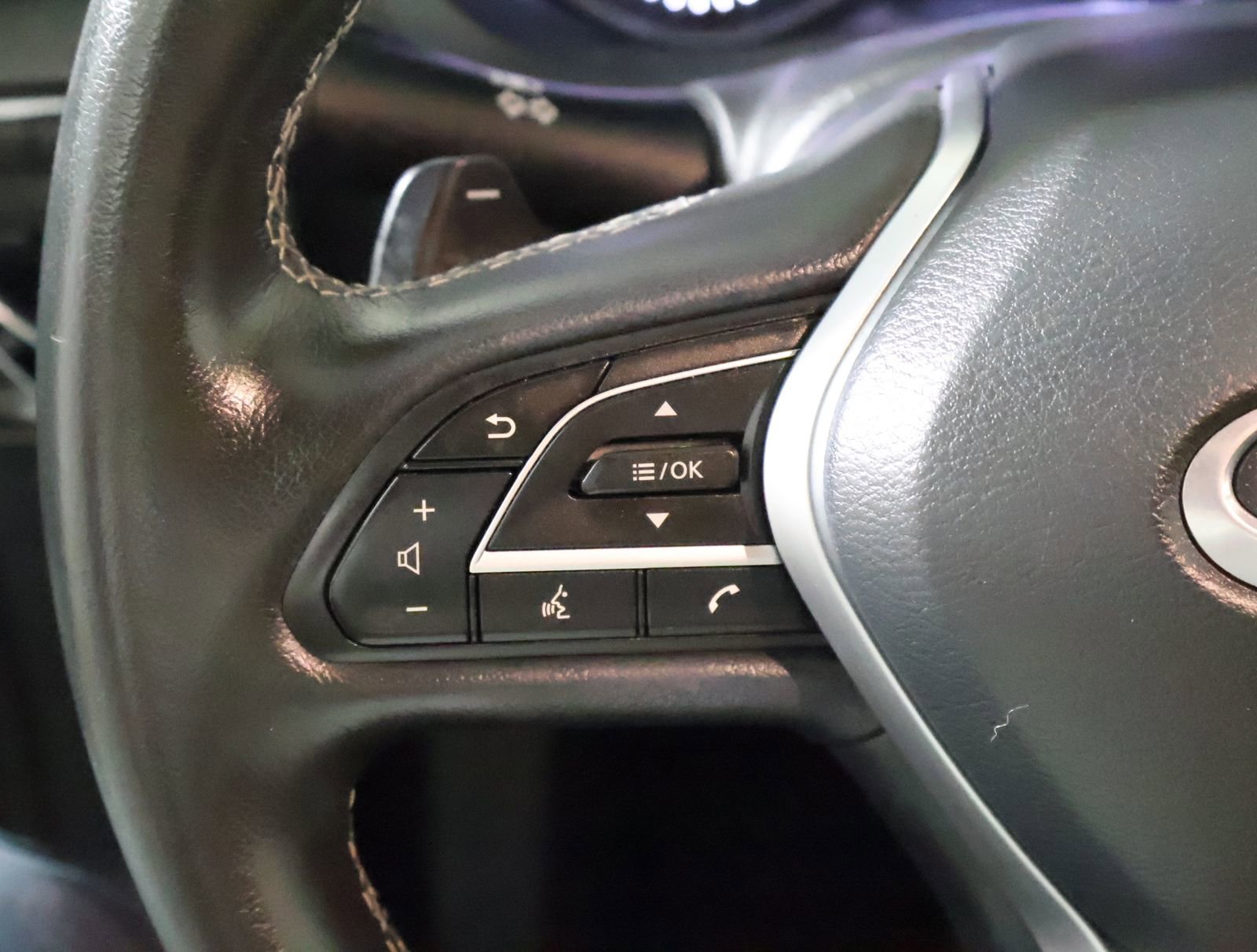 Used 2024 INFINITI QX55 Luxe image 39