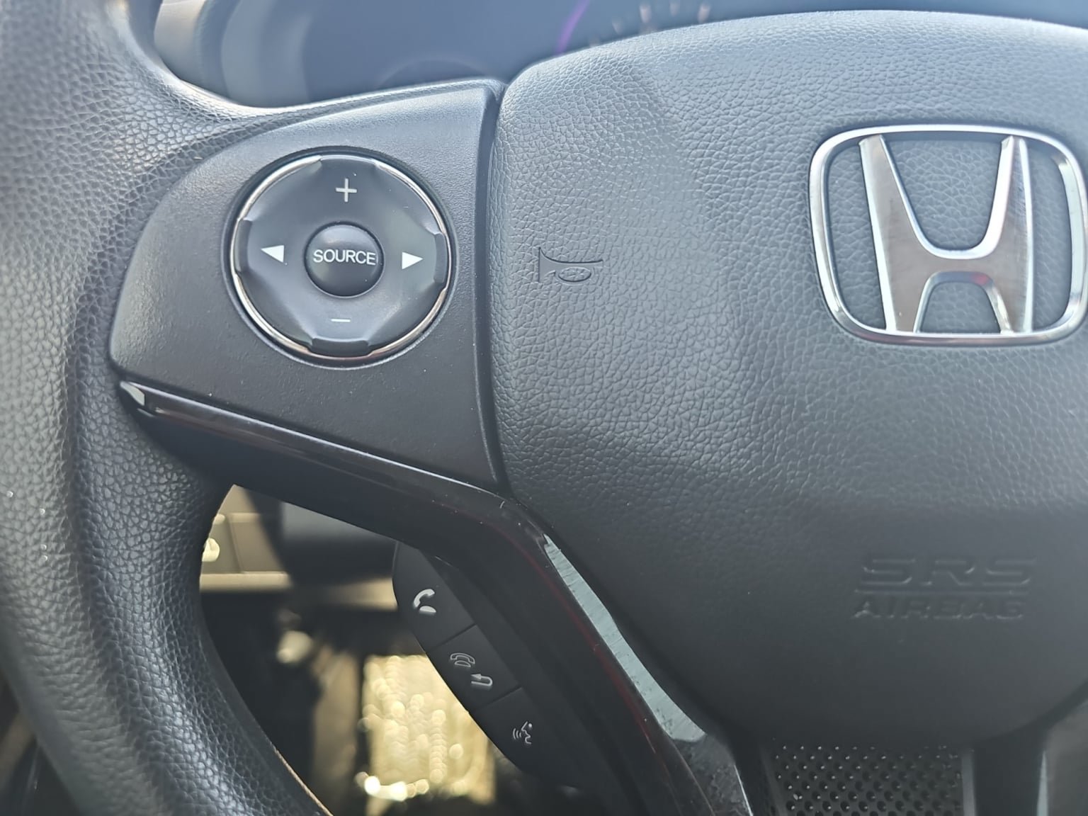 Used 2021 Honda HR-V LX image 23