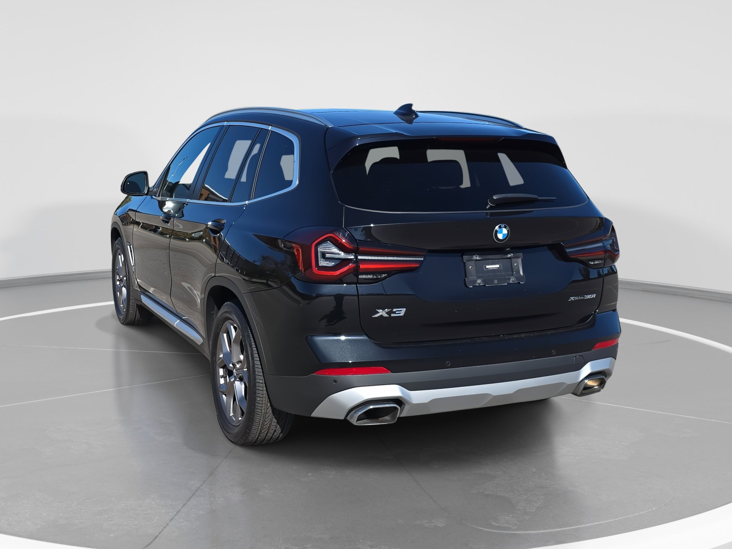 Used 2022 BMW X3 xDrive30i w/ Premium Package 2 image 7