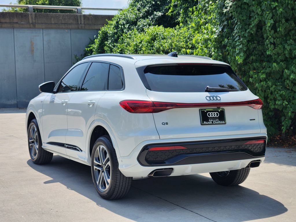 Certified 2026 Audi Q5 2.0T AWD/4WD image 8