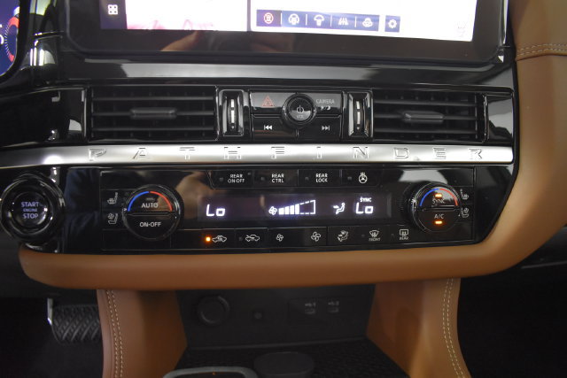 New 2026 Nissan Pathfinder Platinum AWD/4WD image 25