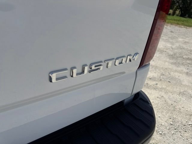 Used 2026 Chevrolet Silverado 2500 Custom w/ Custom Value Package AWD/4WD image 18