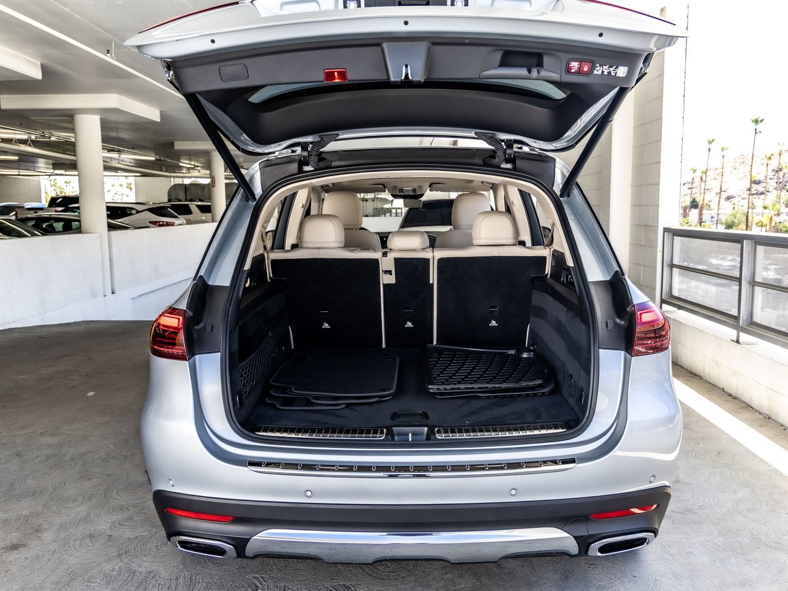 Used 2025 Mercedes-Benz GLE 450 4MATIC image 34