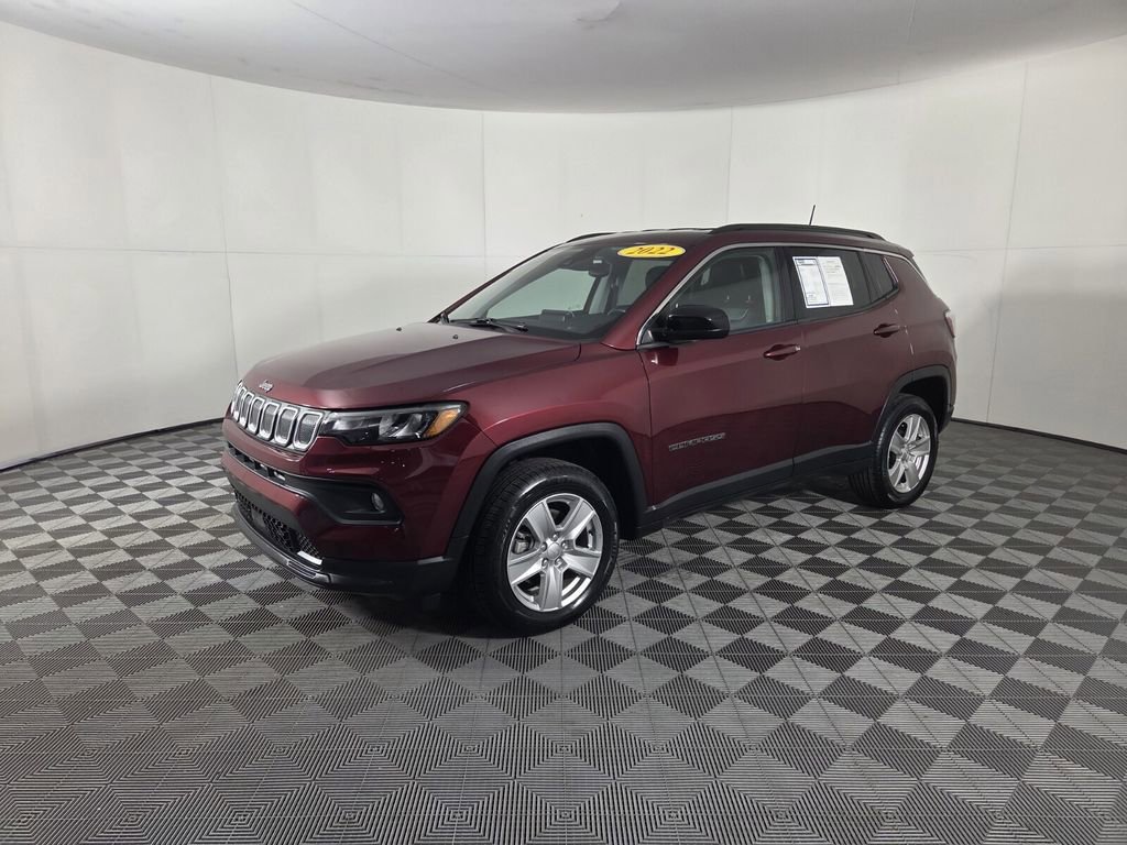 Certified 2022 Jeep Compass Latitude w/ Convenience Group AWD/4WD image 4