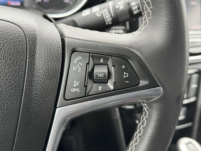Used 2022 Buick Encore Preferred image 18