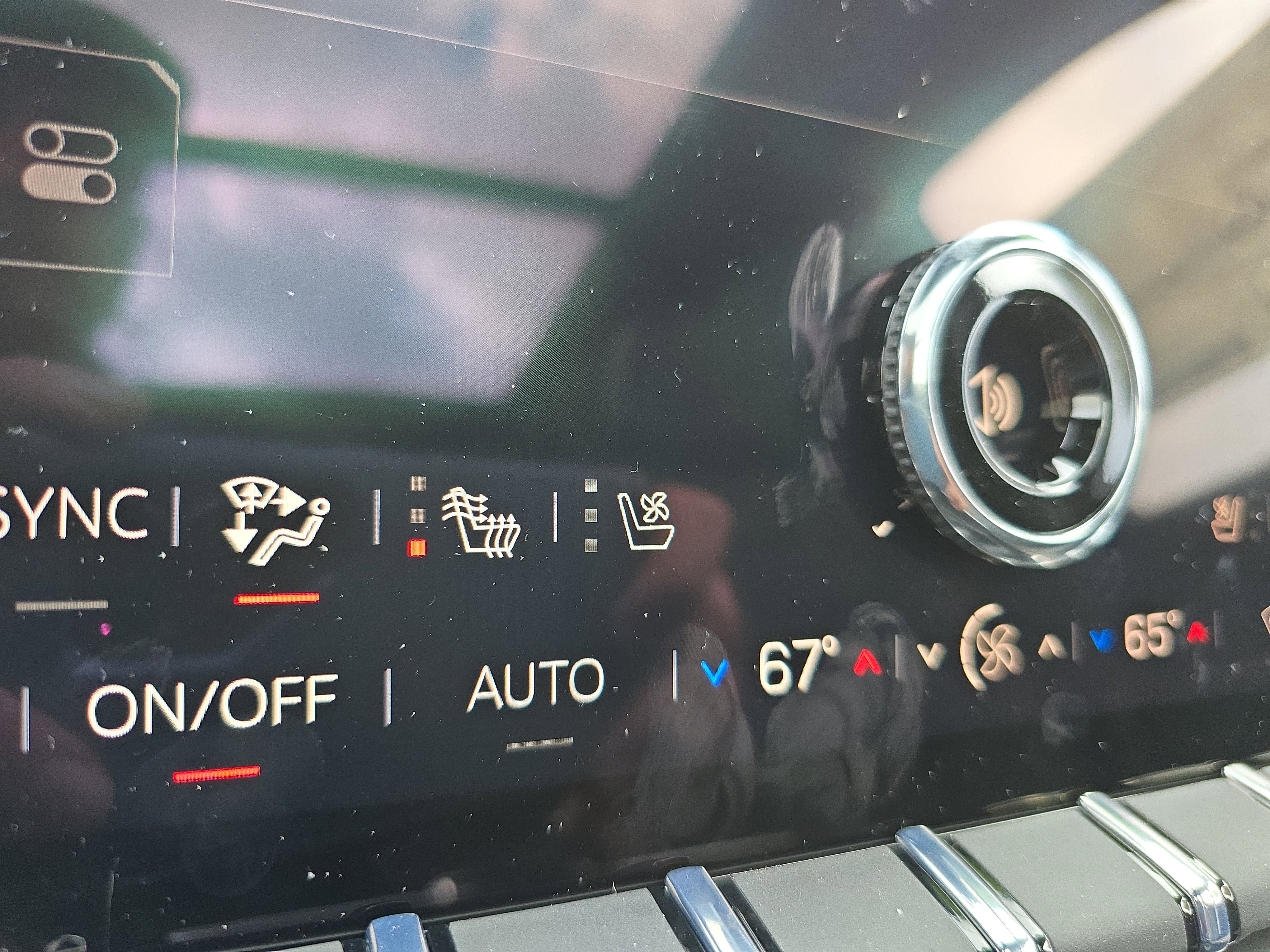 New 2026 GMC Yukon Denali w/ Denali Reserve Package image 34