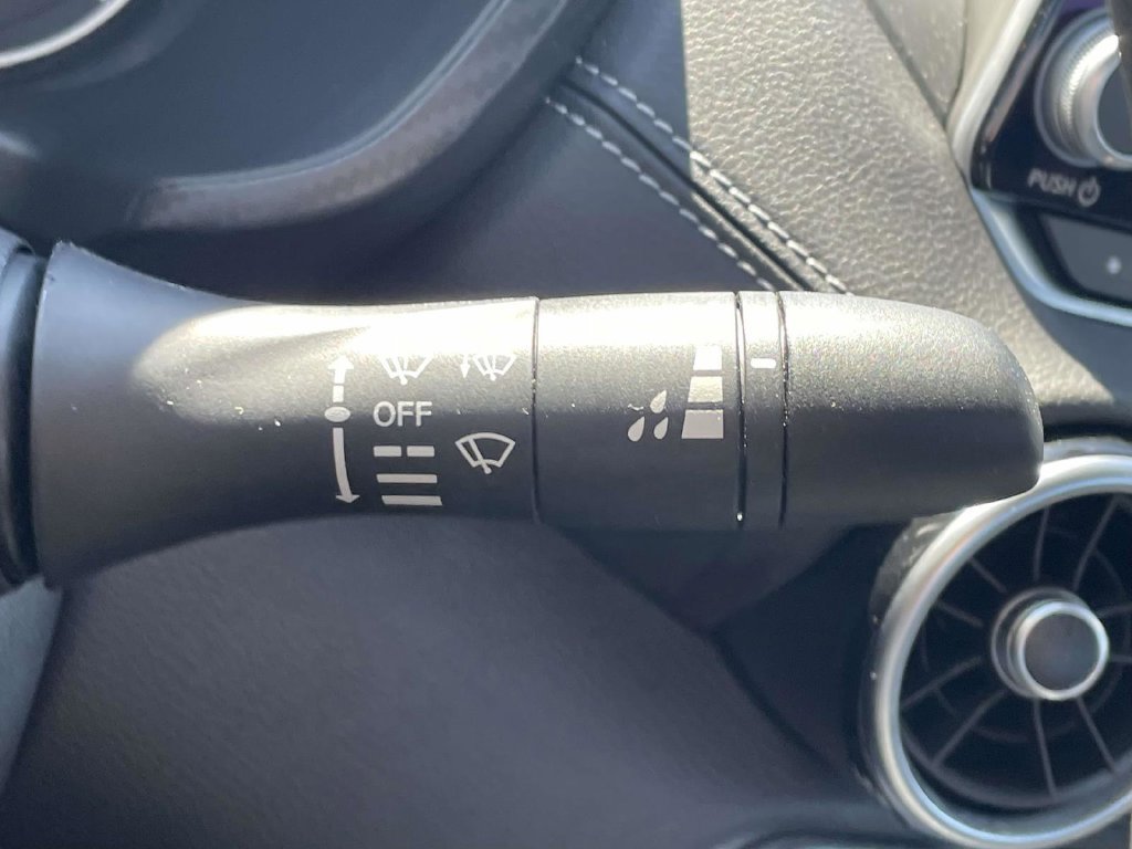 Used 2024 Nissan Sentra SV FWD image 32