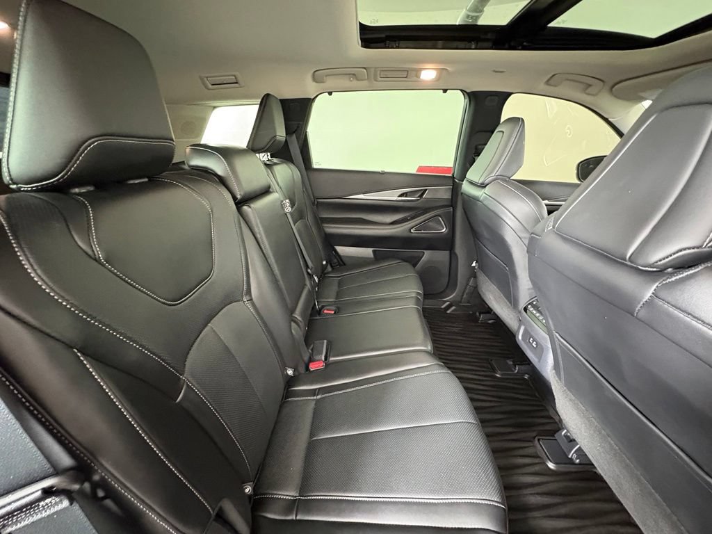 Used 2025 INFINITI QX60 Luxe FWD image 47