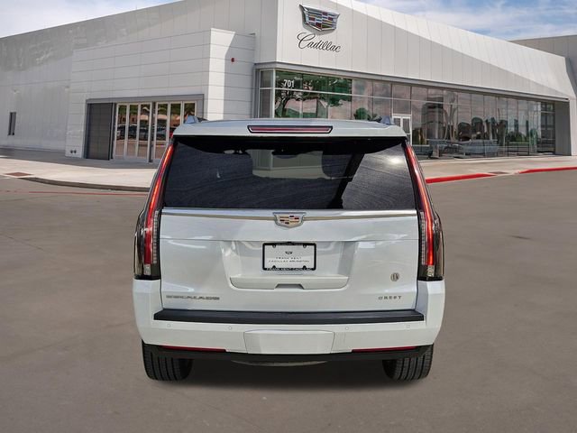 Used 2016 Cadillac Escalade Luxury image 5