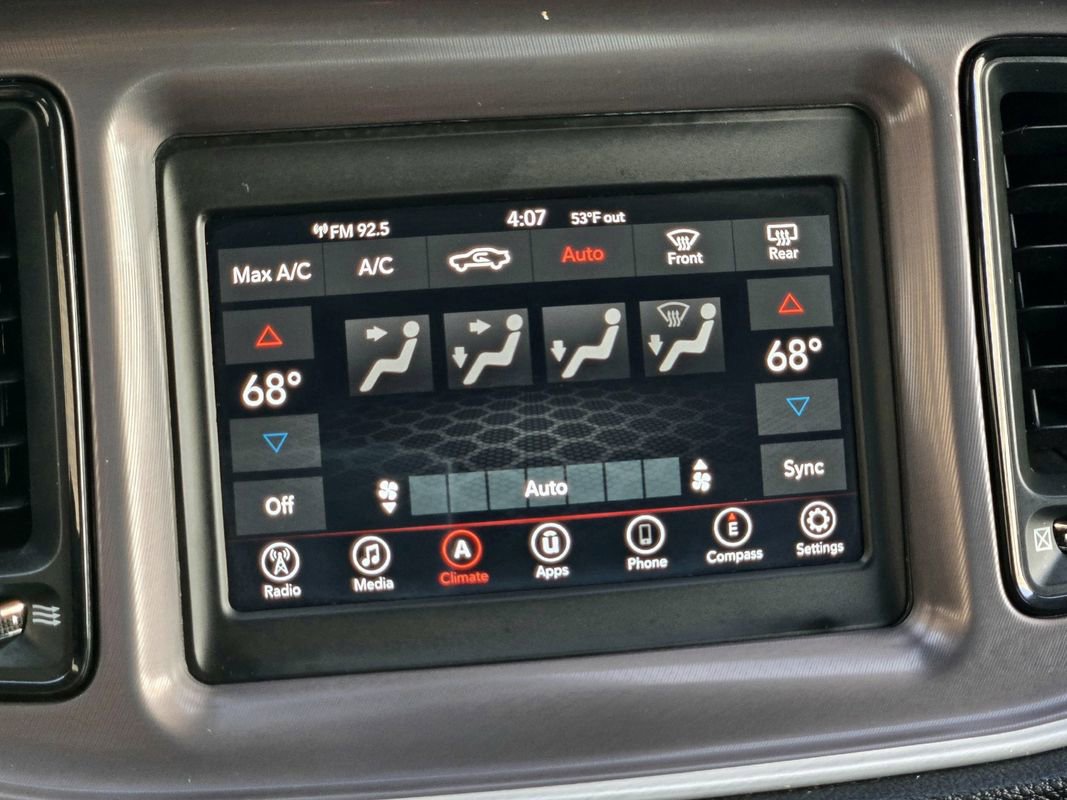 Used 2022 Dodge Challenger SXT image 26