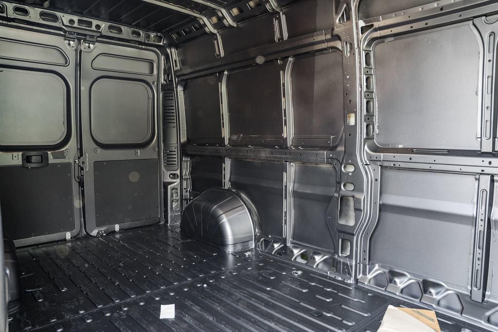 New 2025 RAM ProMaster 3500 w/ Quick Order Package 22G SLT image 28