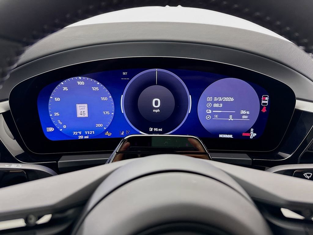 New 2026 Porsche Macan Electric image 17