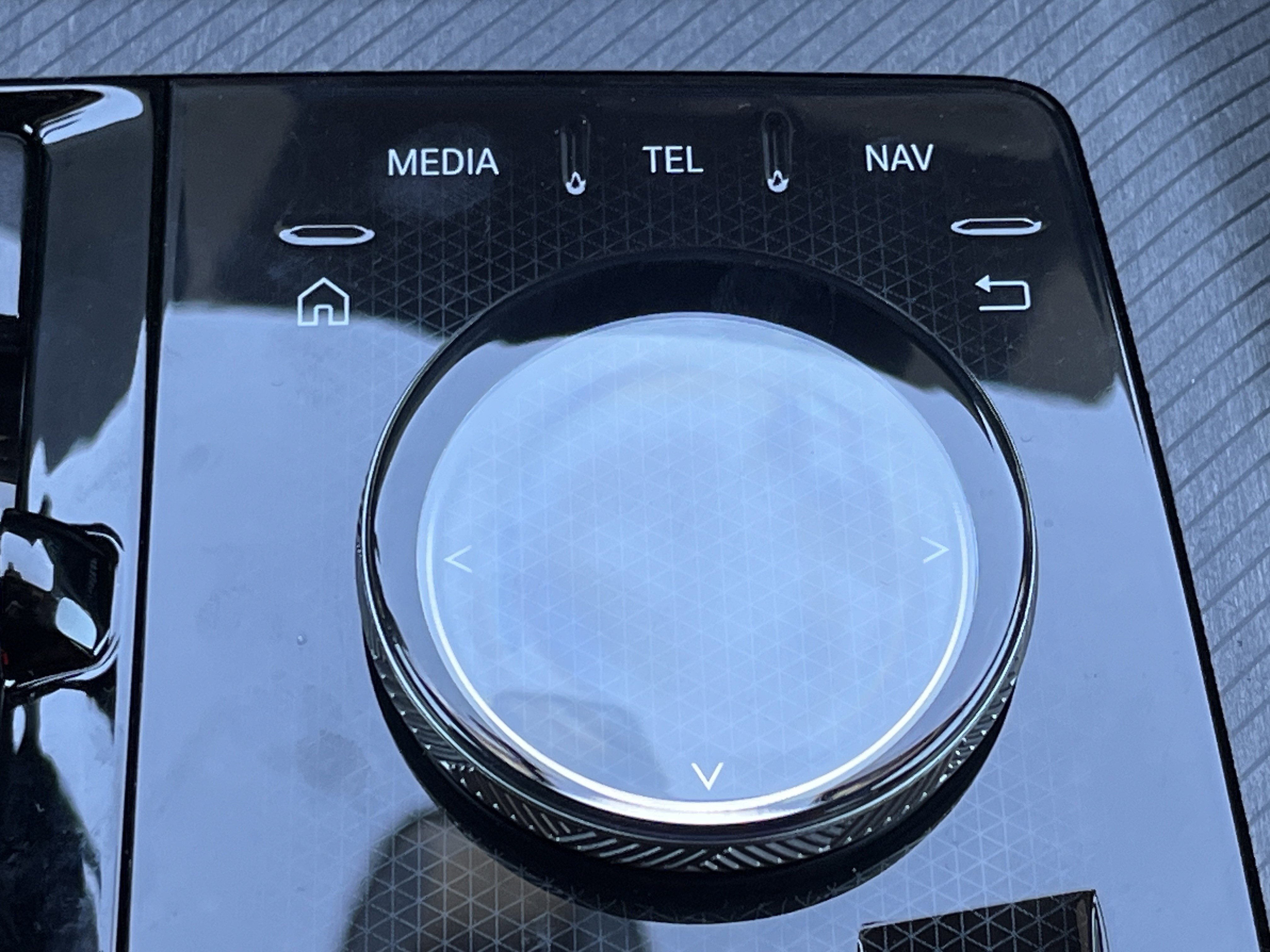 New 2026 BMW X3 xDrive30 w/ Premium Package image 8