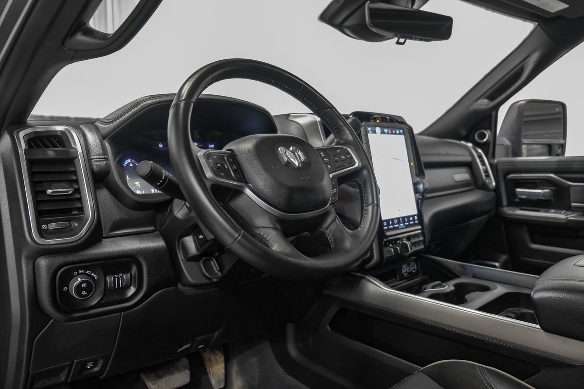 Used 2024 RAM 3500 Laramie w/ Night Edition image 14