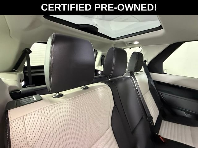 Certified 2025 Land Rover Discovery S AWD/4WD image 29