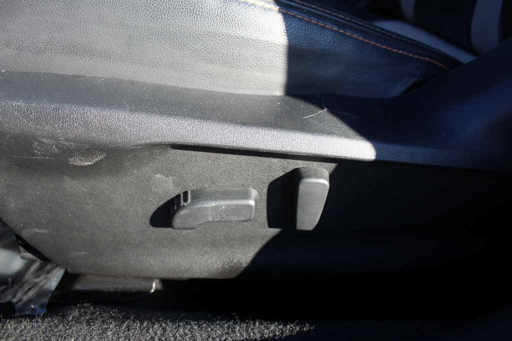 Used 2018 Subaru Crosstrek 2.0i Limited image 26