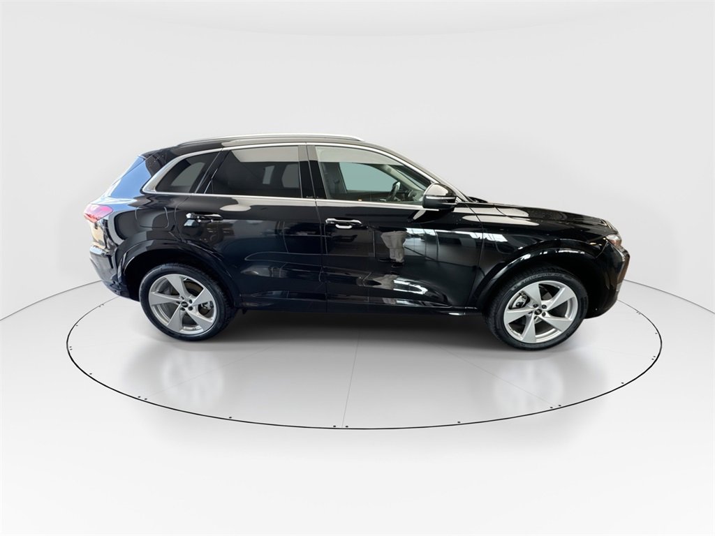 New 2025 Audi Q5 Premium Plus image 9