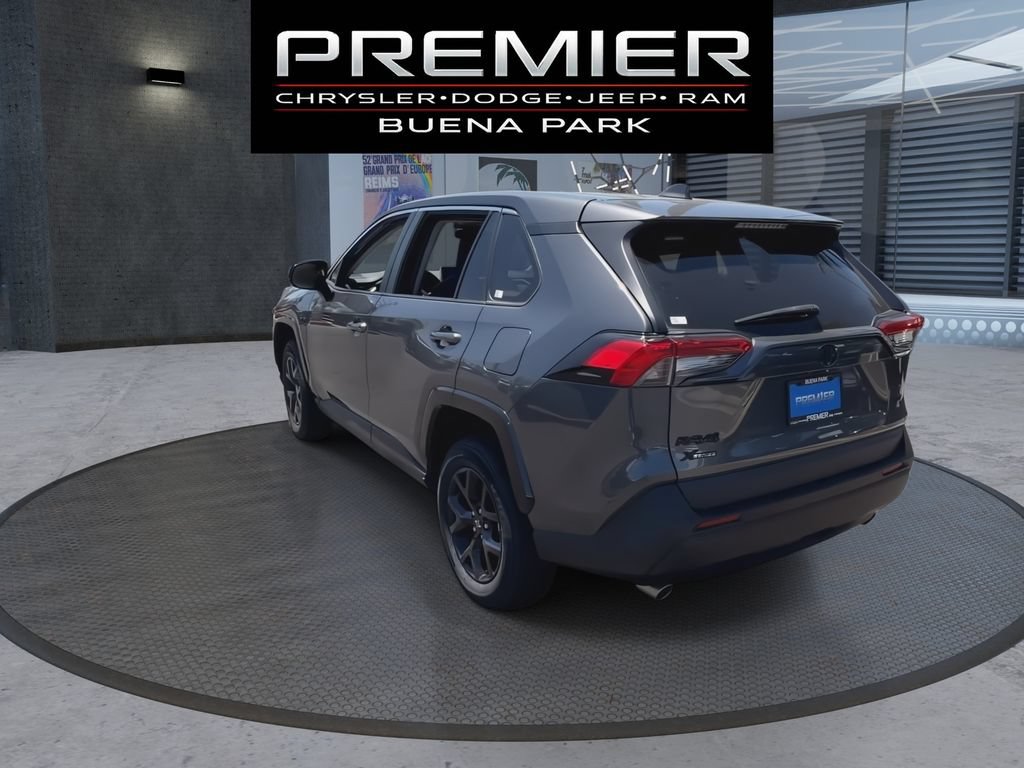 Used 2023 Toyota RAV4 LE FWD image 6