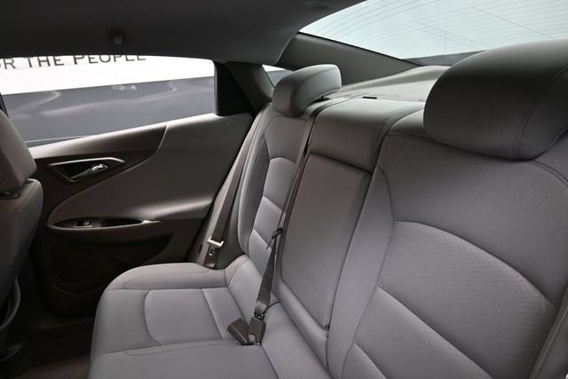Used 2025 Chevrolet Malibu LT FWD image 21
