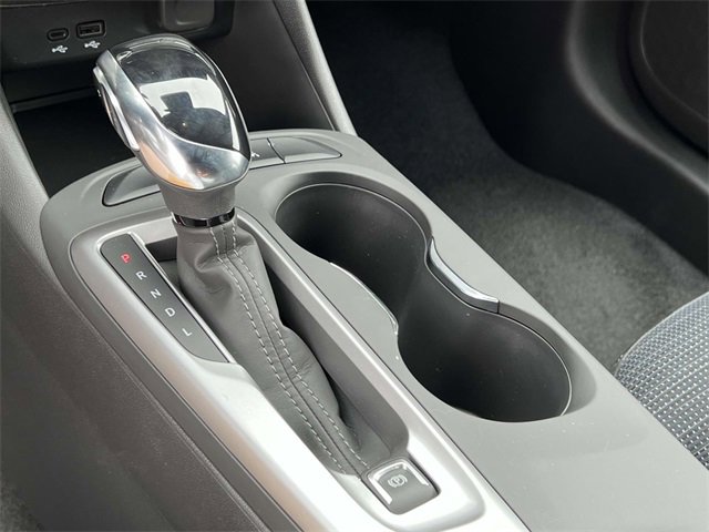 Used 2025 Buick Envista Preferred w/ Convenience I Package image 23