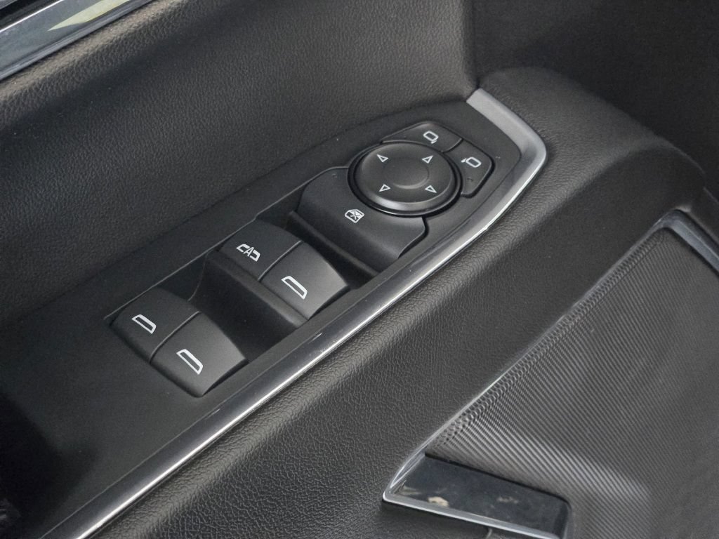 Used 2024 Chevrolet Silverado 1500 LT AWD/4WD image 19