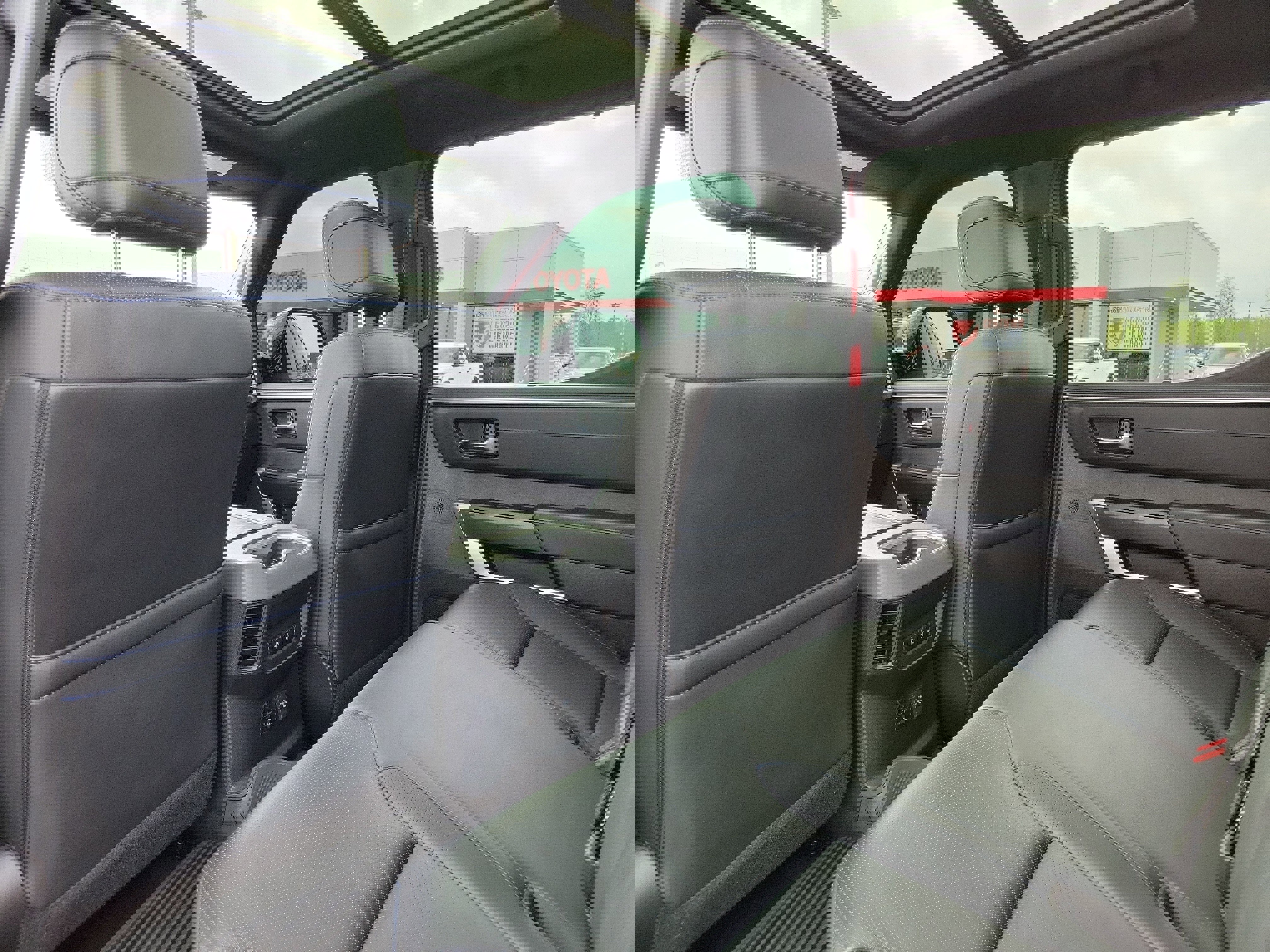 Used 2023 Toyota Tundra Platinum w/ Advanced Package image 14