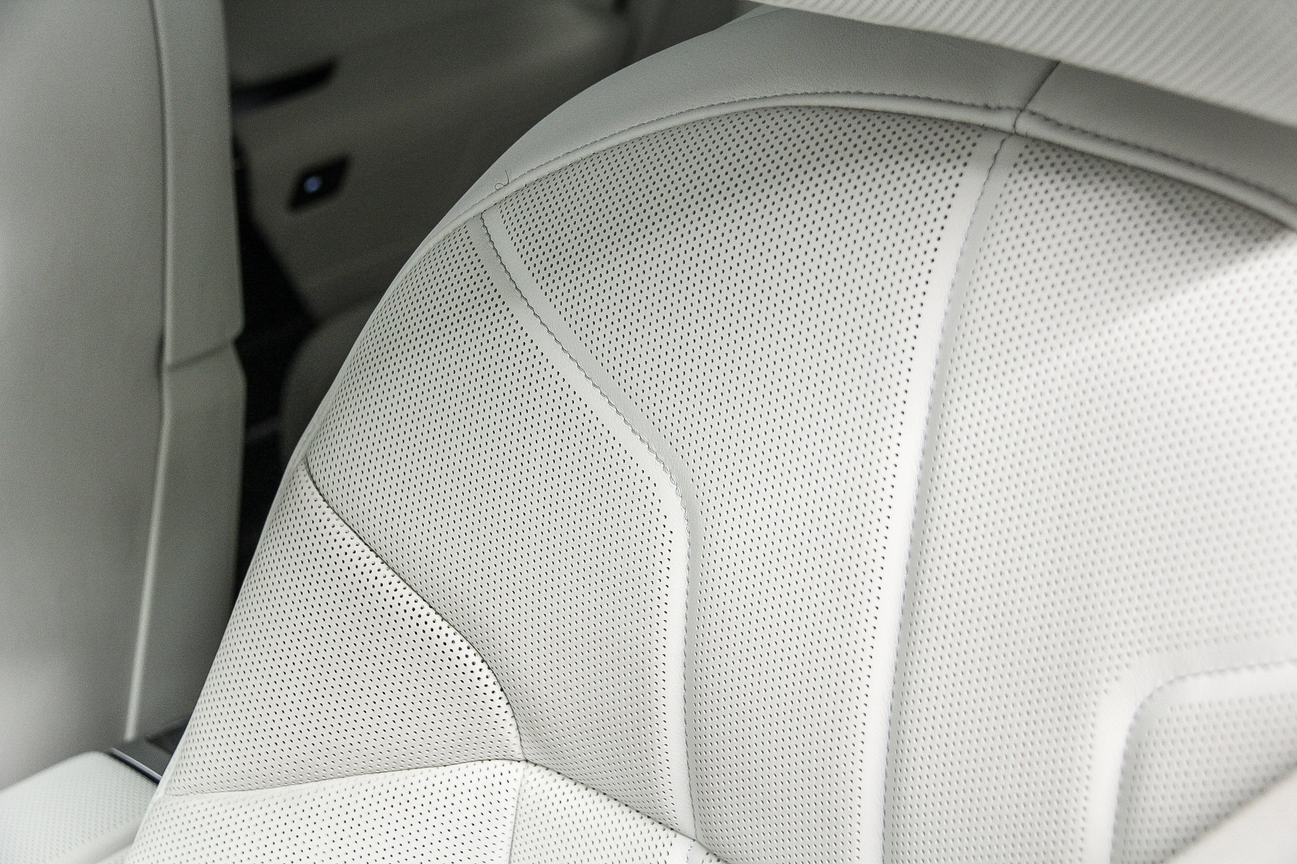 Used 2025 BMW i7 xDrive60 image 25